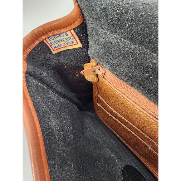 Vintage Dooney & Bourke Black All Weather Leather Top Handle Bag - Picture 10 of 16